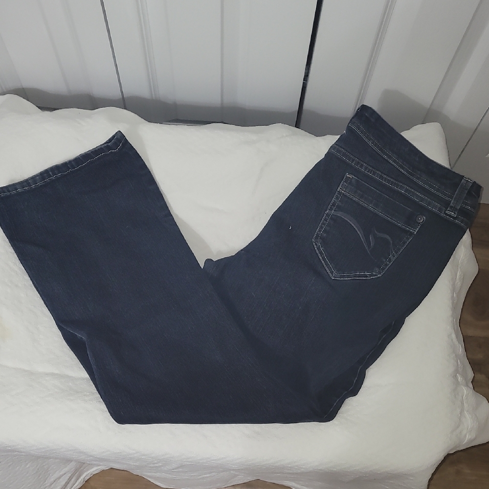 Gloria Vanderbilt Navy Flare Jeans